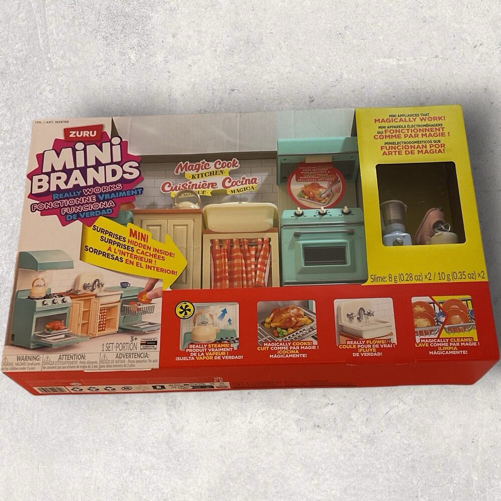 ZURU Mini Brands Magic Cook Kitchen Set Sink Oven Blender Boxed with 2 free appl